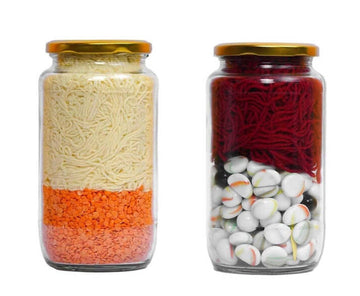 Glass Grocery Container with lentils and noodles