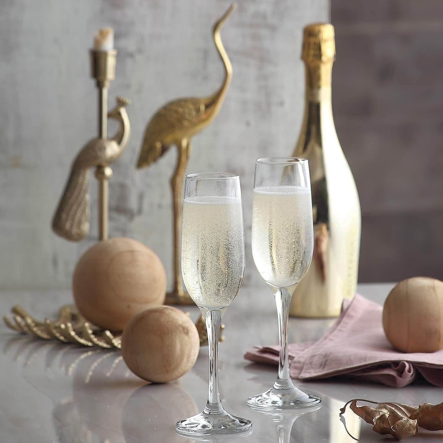 Bar setup with Classic Champagne Flutes Glass