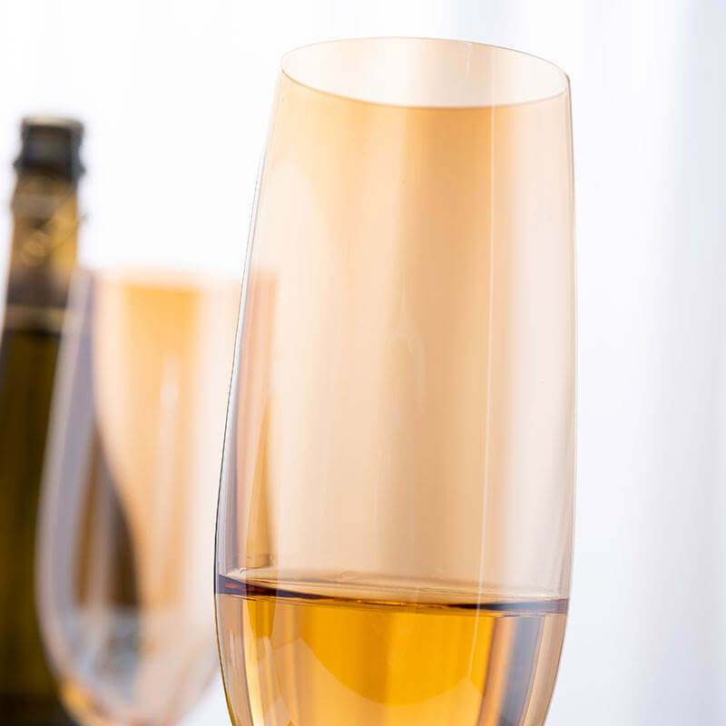 Red wine and Nordic Golden champagne wine glass paired elegantly